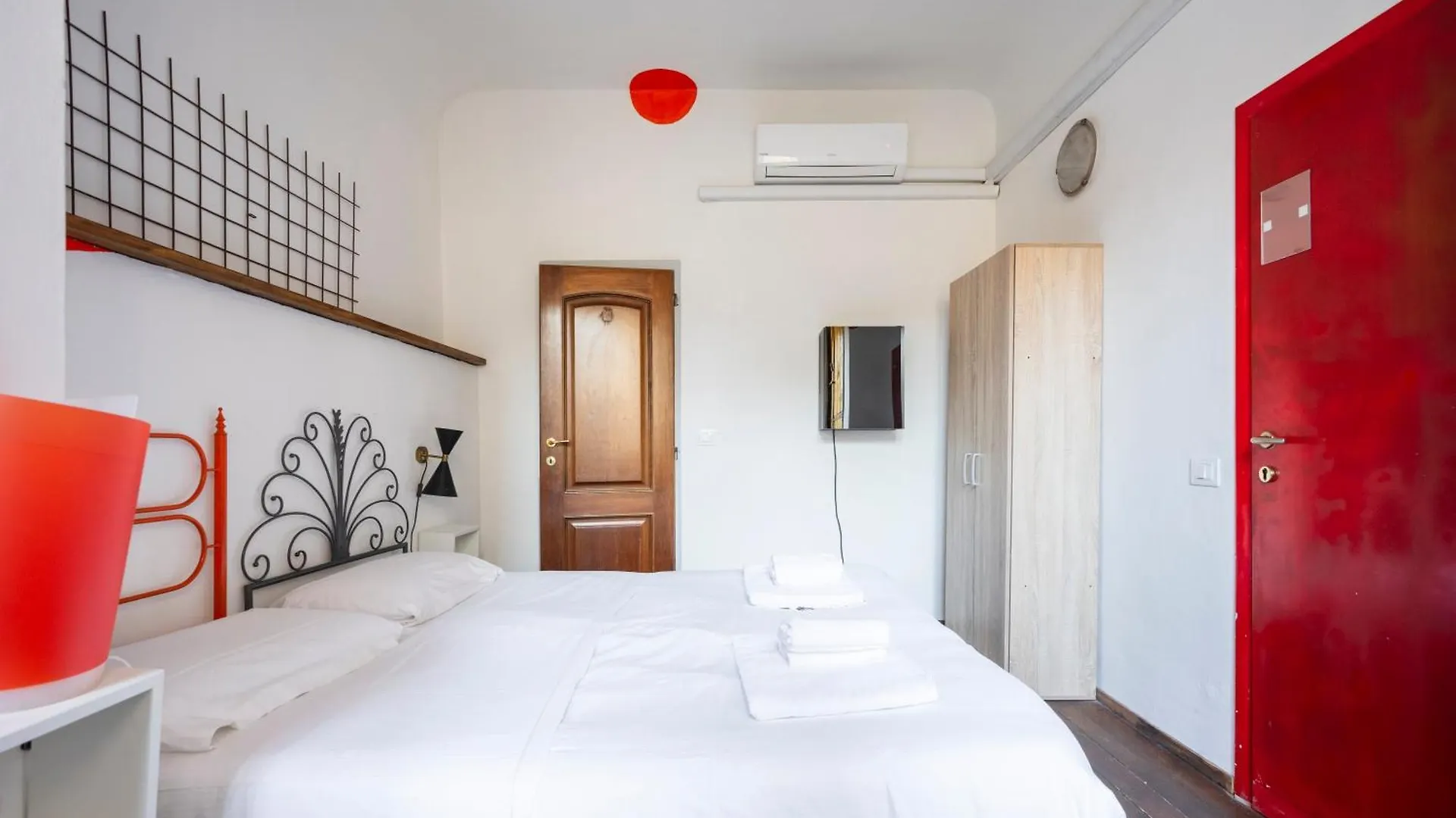 Faenza 37 Apartment Florence Italy