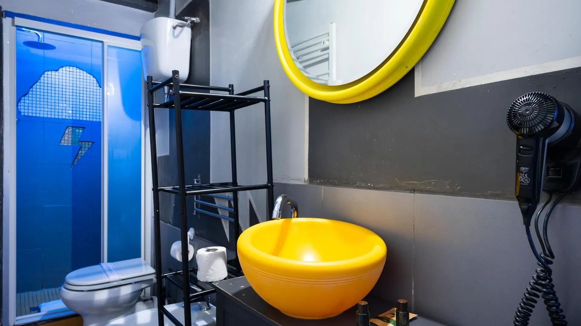 Faenza 37 Apartment Florence Italy